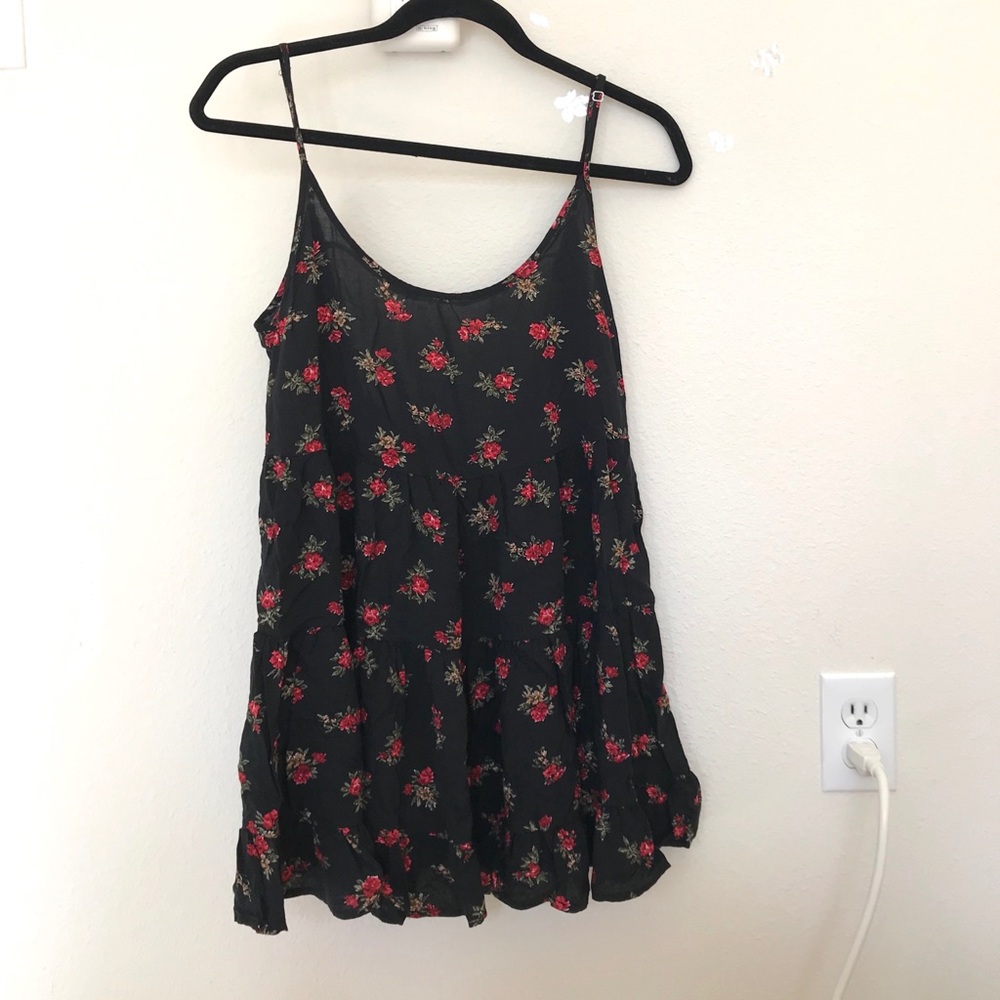 BRANDY MELVILLE JADA FLORAL DRESS